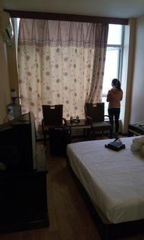 Chengdu Thanks Giving Hotel Shuangliu ภายนอก รูปภาพ